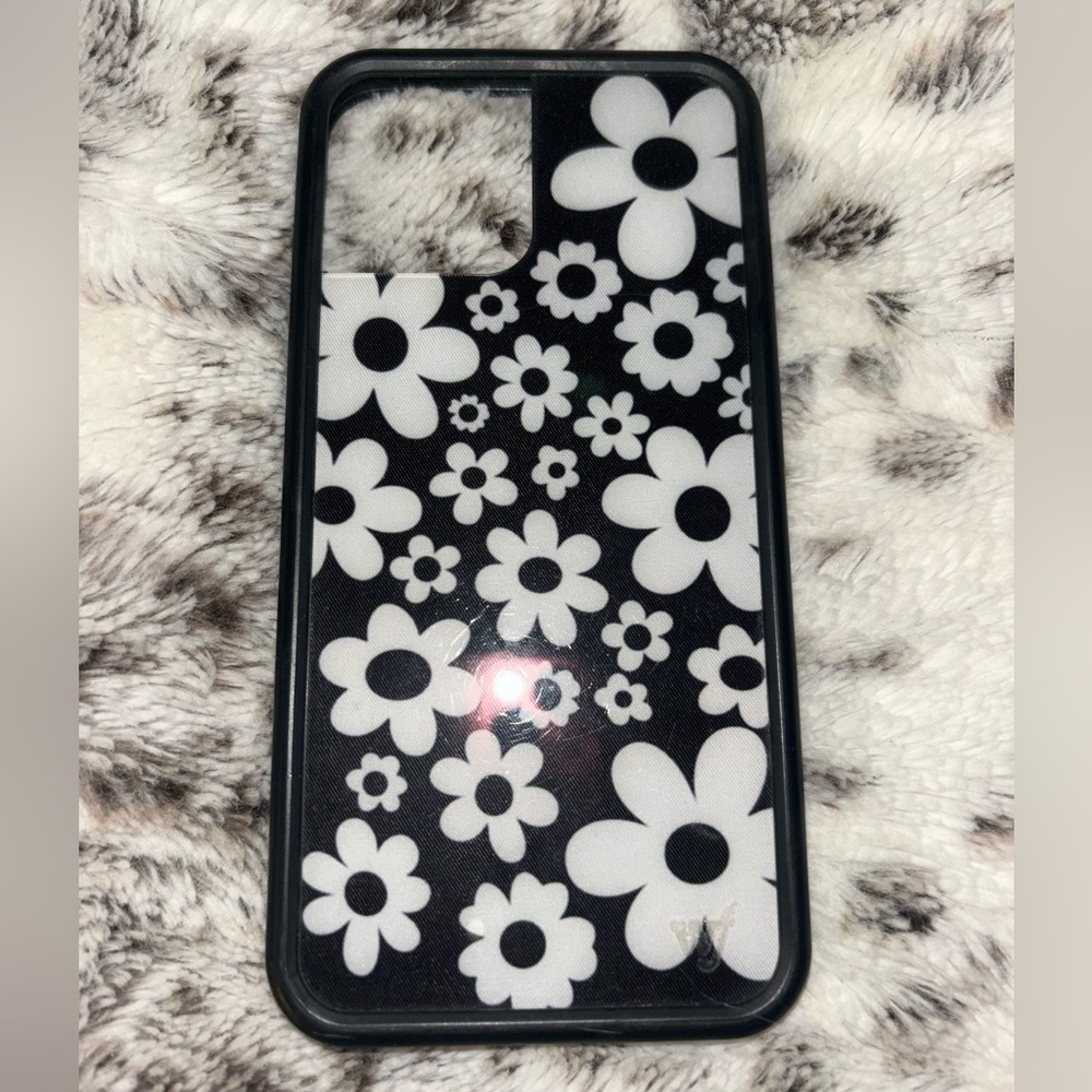 Wildflower IPhone 12 plus phone case